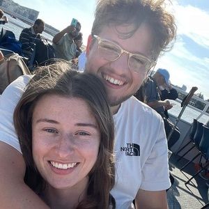 Meet your Posher, Leah